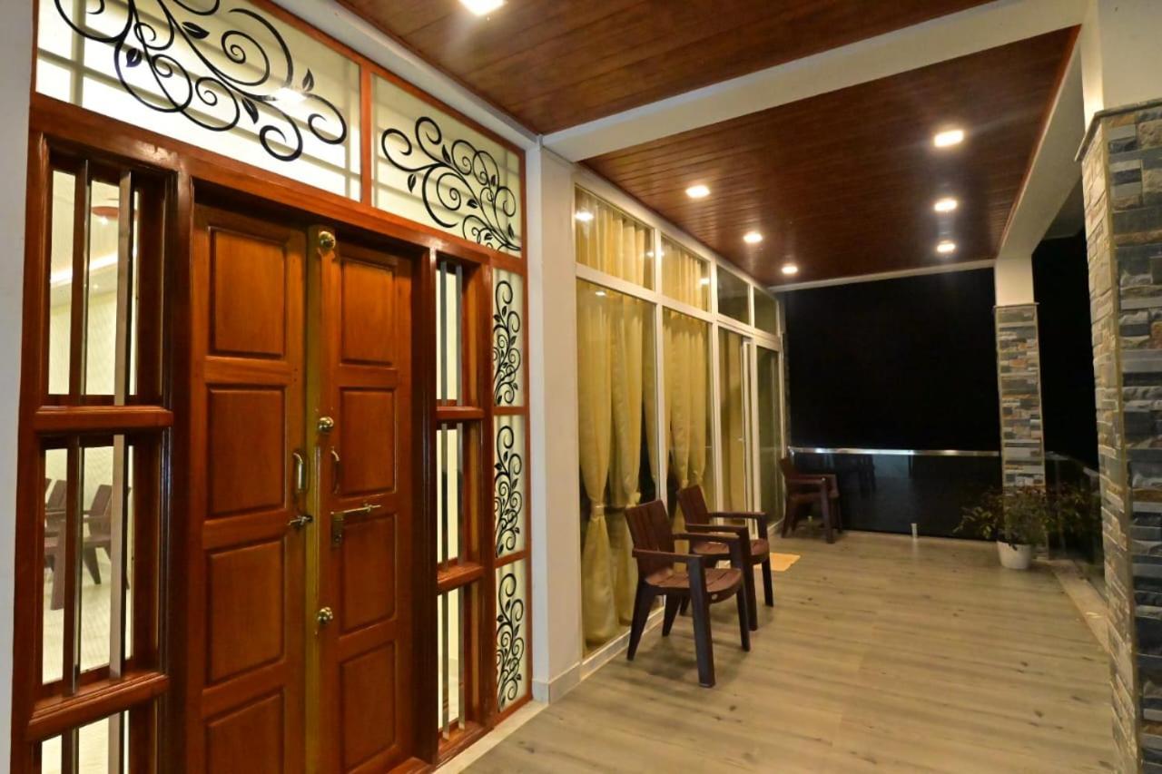 Gokula Homestay Subrahmanya Exterior photo