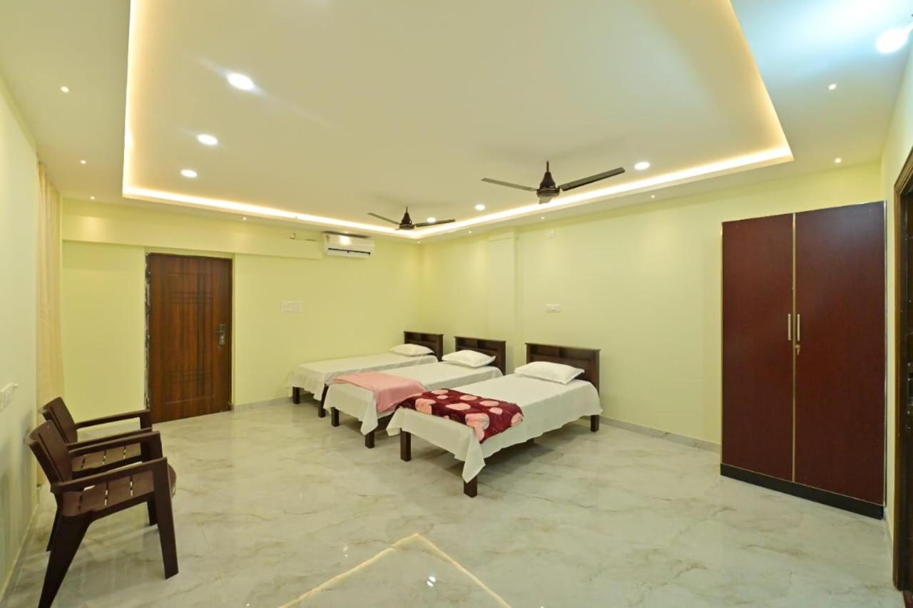 Gokula Homestay Subrahmanya Exterior photo