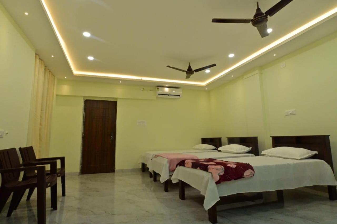Gokula Homestay Subrahmanya Exterior photo