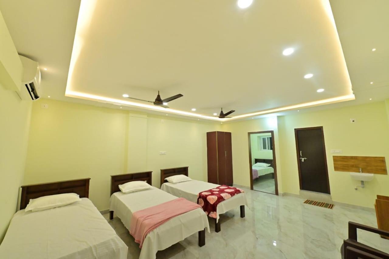 Gokula Homestay Subrahmanya Exterior photo