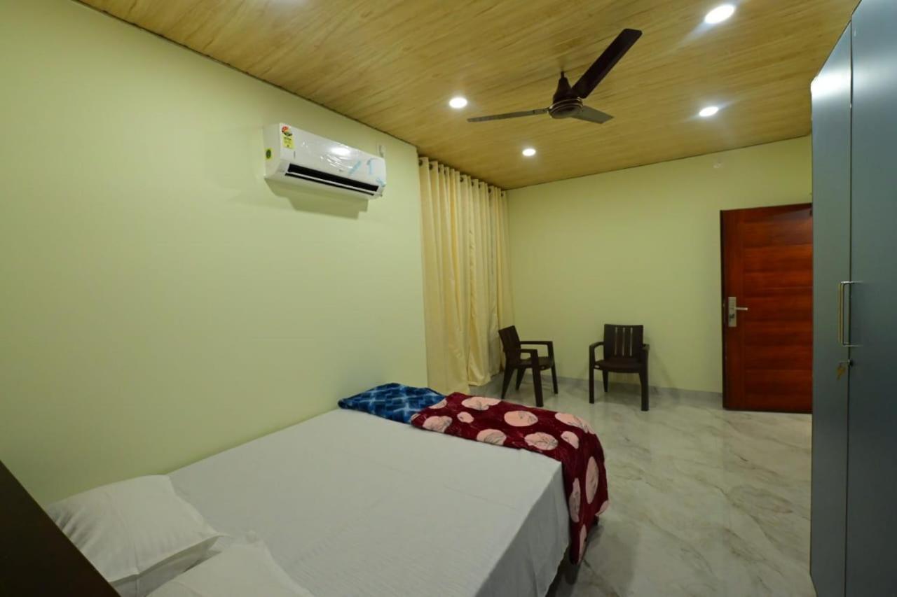Gokula Homestay Subrahmanya Exterior photo
